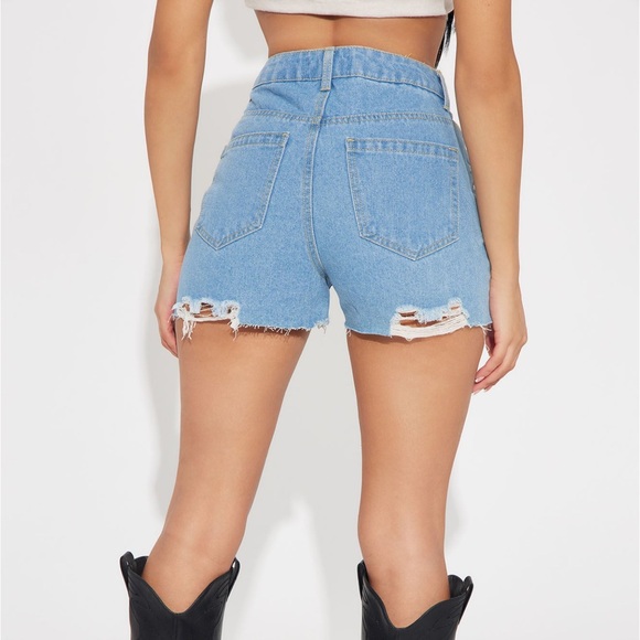 Distressed denim  shorts - Picture 2 of 3